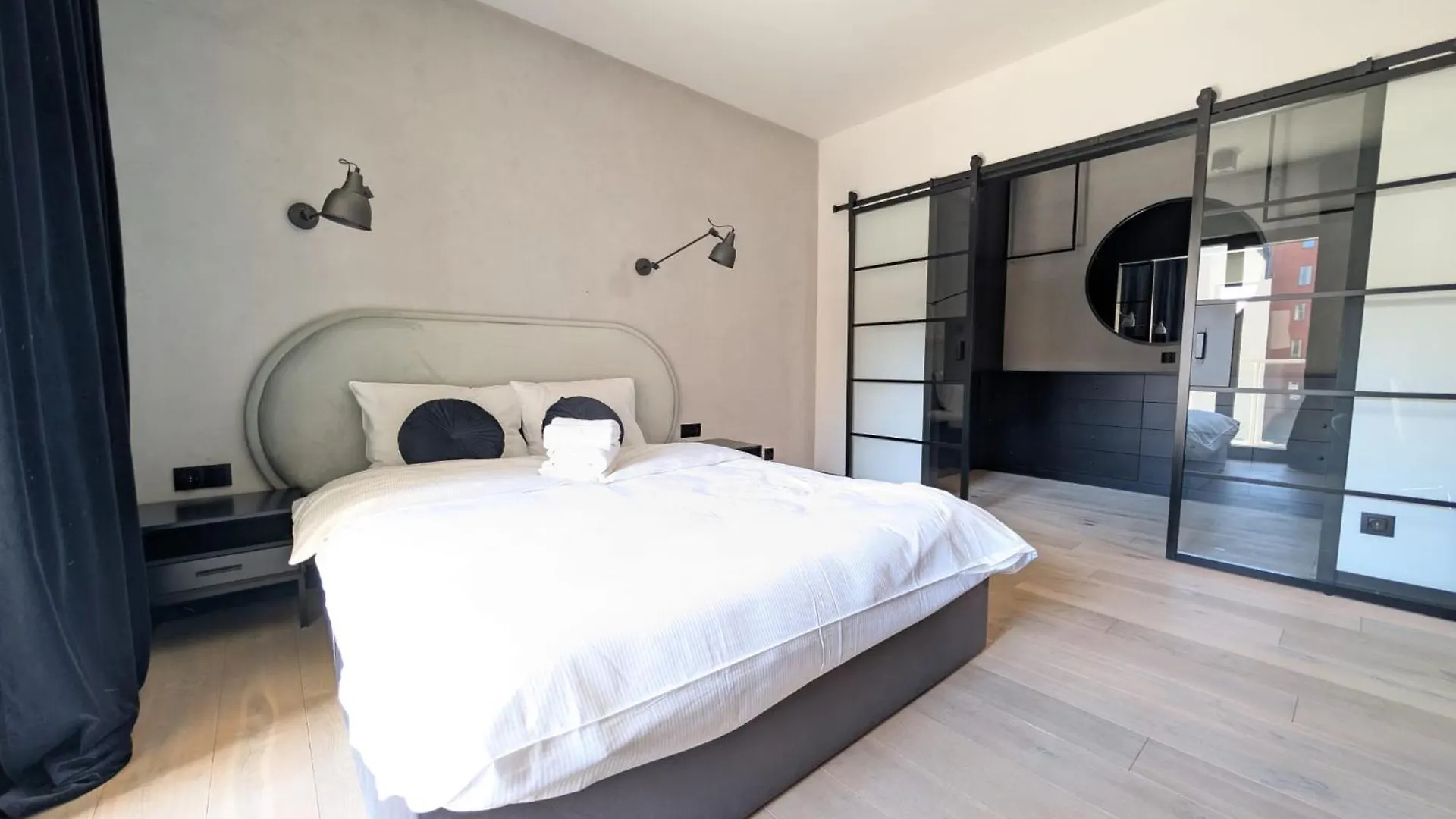 Zyndrama City Centre Chic Apartment Wrocław